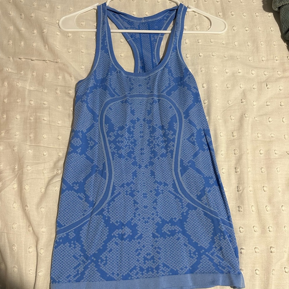 Lululemon swiftly